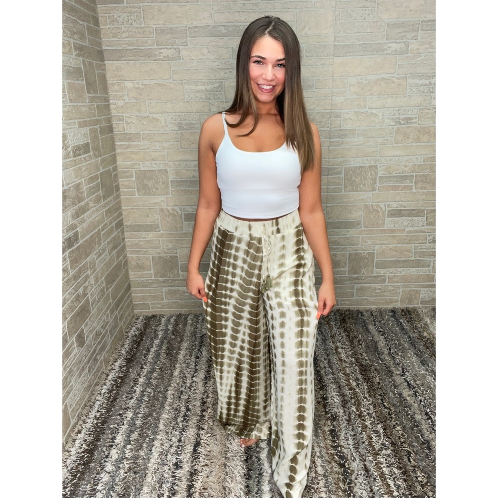 Vacay Vibes Tie Dye Pants - Picture 4 of 5